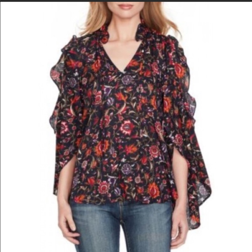 Jessica Simpson Carmine Fiori Bruna Cold Shoulder Top